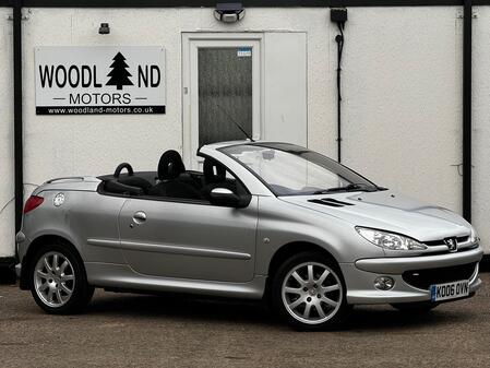 PEUGEOT 206 1.6 16v Sport 