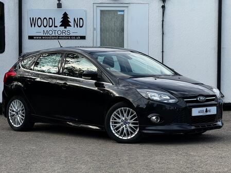 FORD FOCUS 1.6 T EcoBoost Zetec S