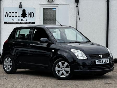 SUZUKI SWIFT 1.5 GLX