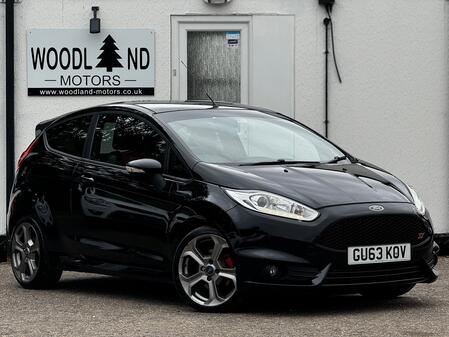 FORD FIESTA 1.6 T EcoBoost ST-2