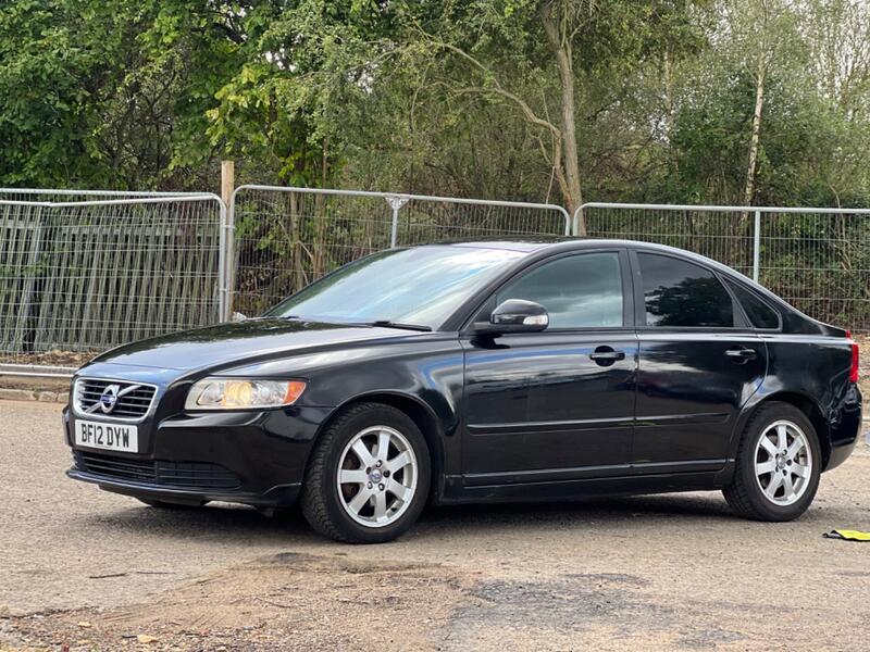 VOLVO S40